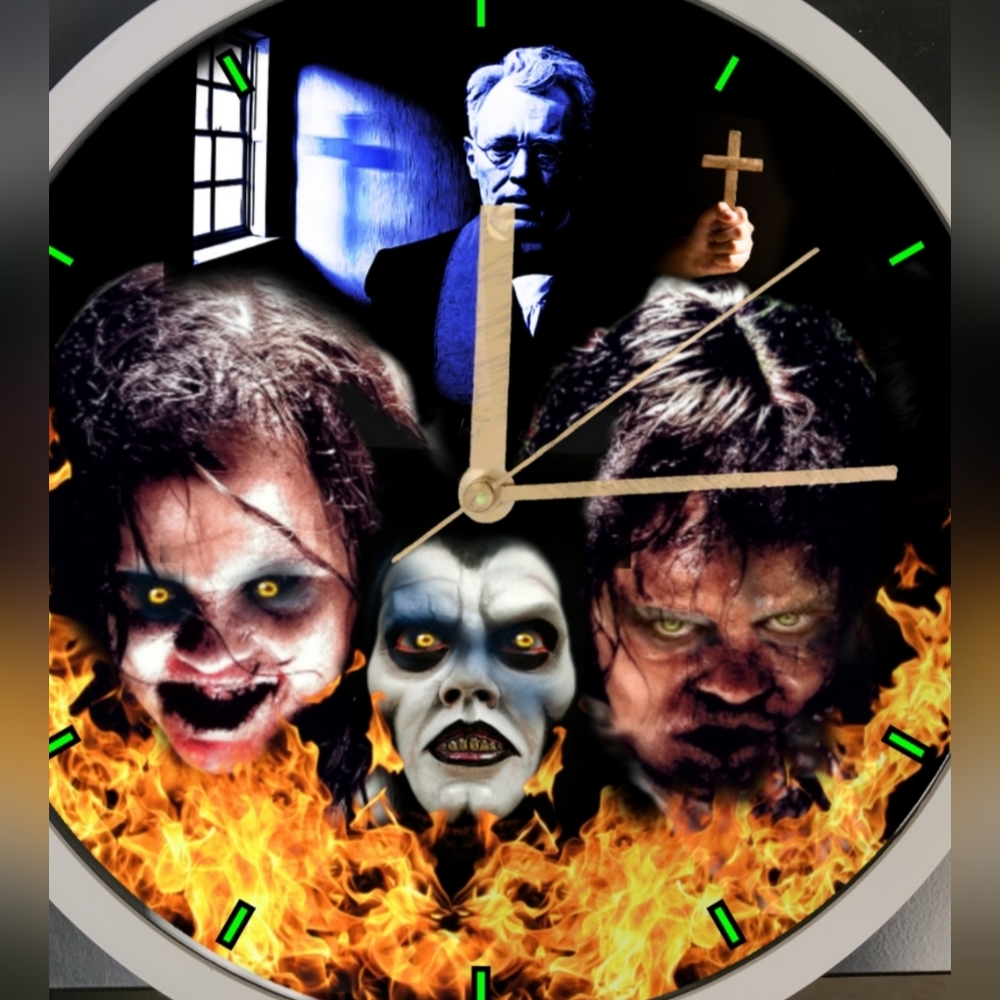 New Exorcist Halloween Movie led dance light clock